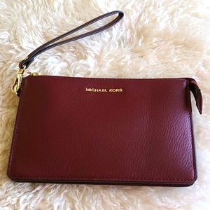 Brand New Michael Kors Medium Daniela Leather Wris